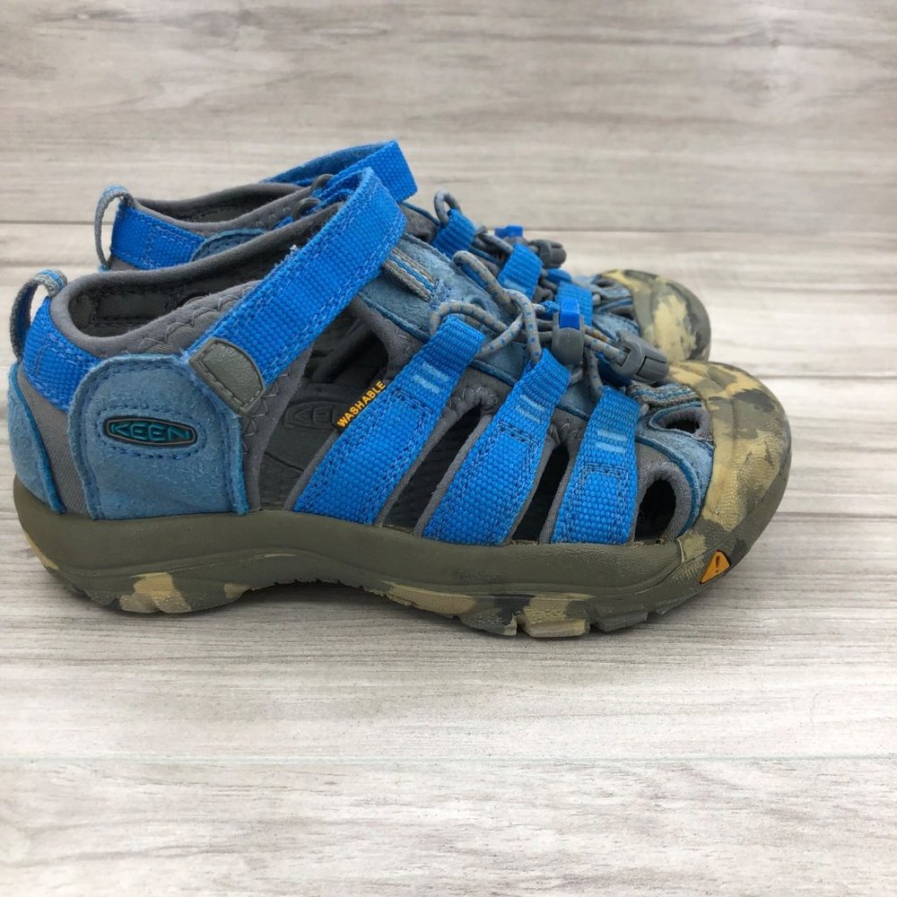 Keen blue & Camo sandals size 12 kids